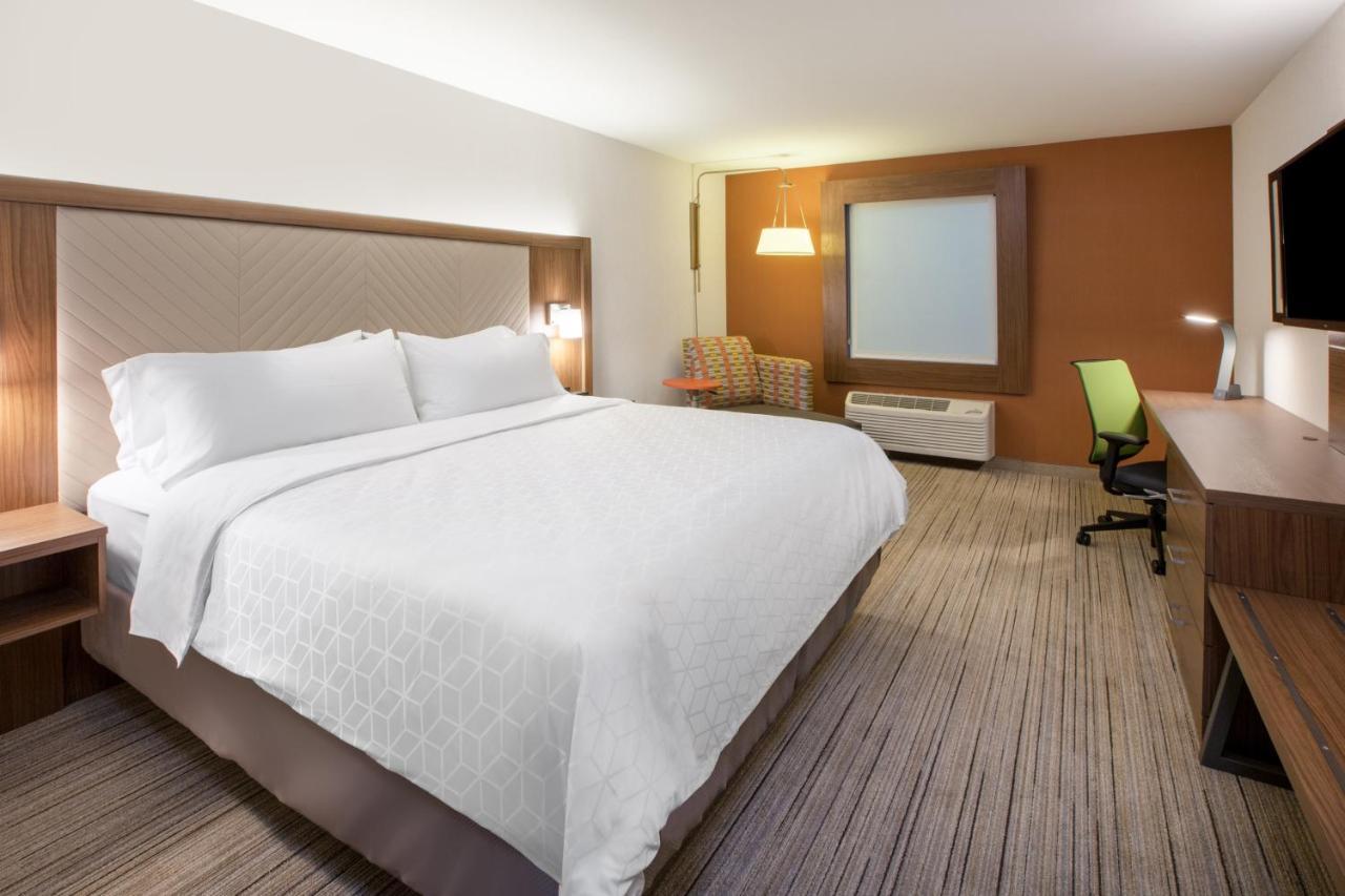 Holiday Inn Express & Suites Tuscaloosa East By Ihg Exterior foto
